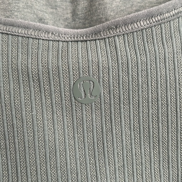 Lululemon Ebb to Street Scoop Cropped Tank - Picture 5 of 7
